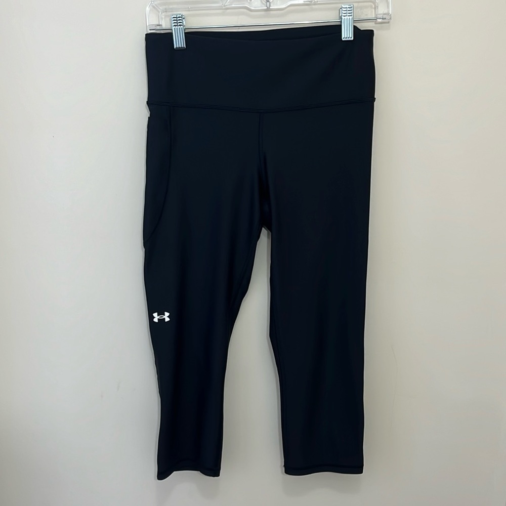 Under Armour Women’s Compression Capri Leggings Size Medium